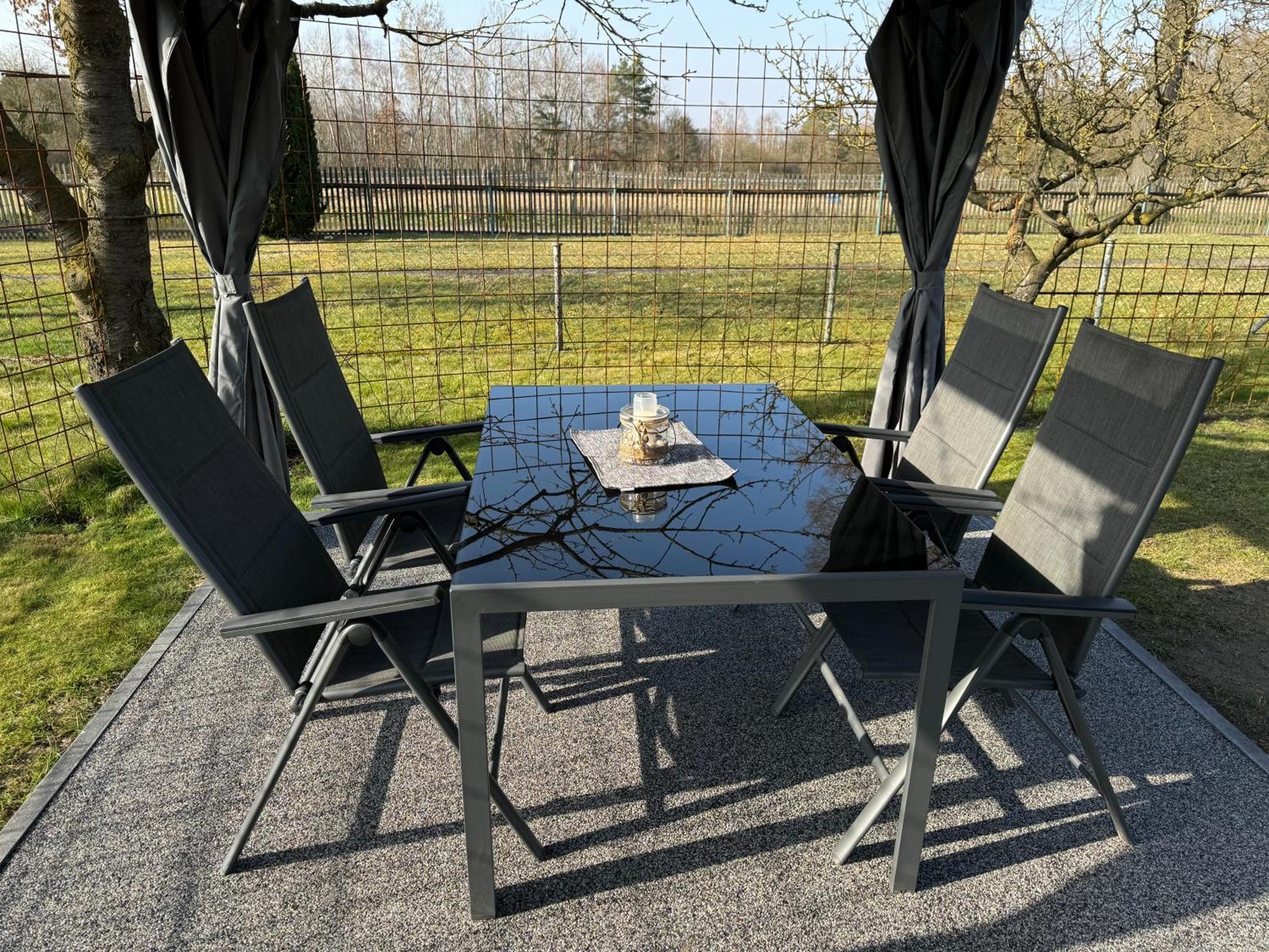 Ferienwohnung Am See Dillich - Eigener Garten - Ruhige Lage - Natur Vor Der Haustuer Borken  エクステリア 写真