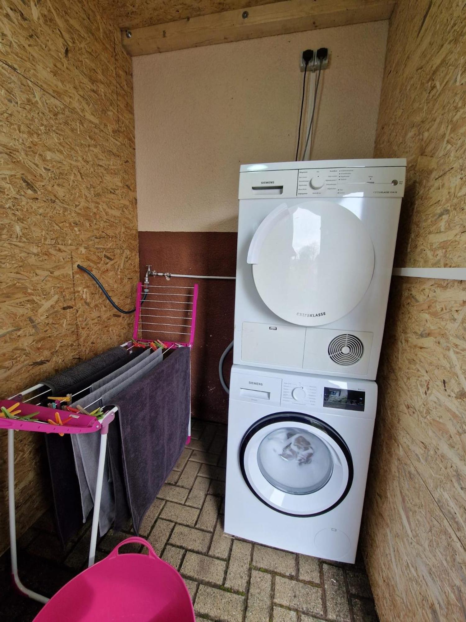 Ferienwohnung Am See Dillich - Eigener Garten - Ruhige Lage - Natur Vor Der Haustuer Borken  エクステリア 写真